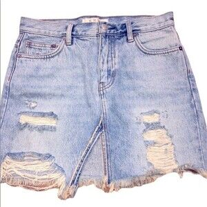 We the Free size 25 distressed jean skirt